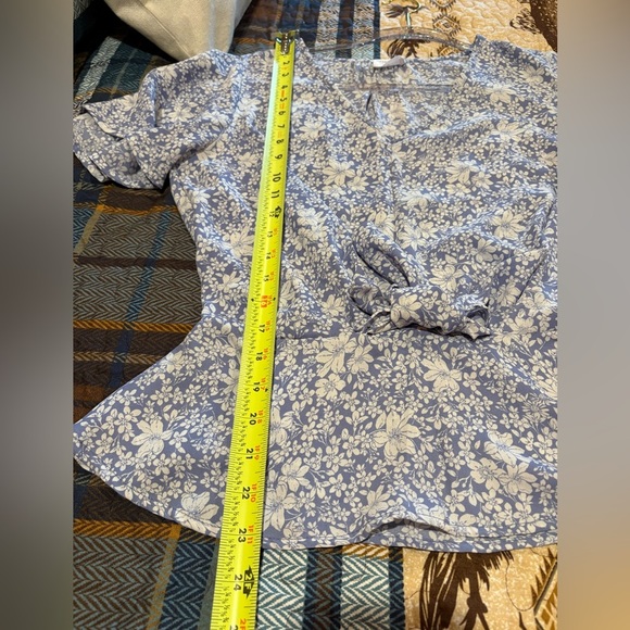 Sienna Sky floral print blouse women’s M - Picture 10 of 11